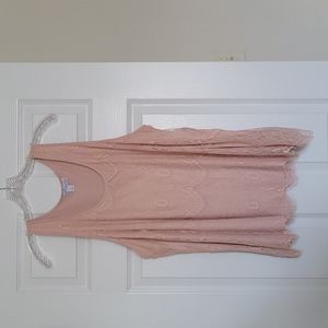 3x Lace tank top